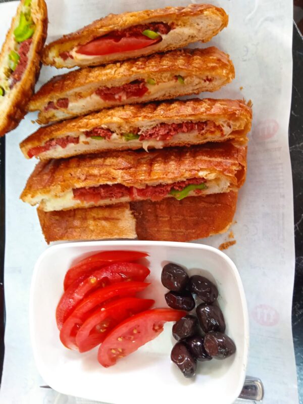 TOST (ÜÇ ÇEYREK)